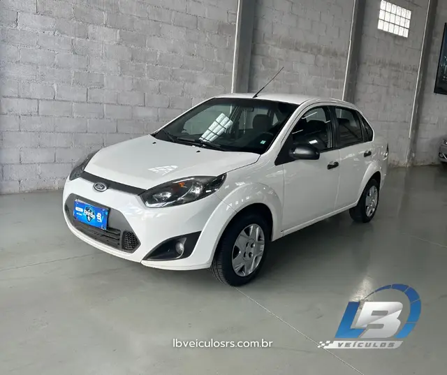 Carro Ford Fiesta Sedan 2011 1.6 (Flex)