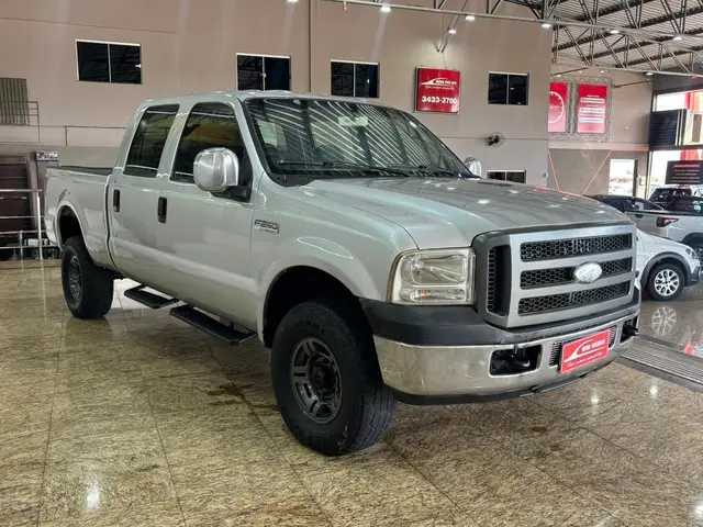 Carro Ford F-250 2007 XLT 4x2 3.9 (Cab Dupla)