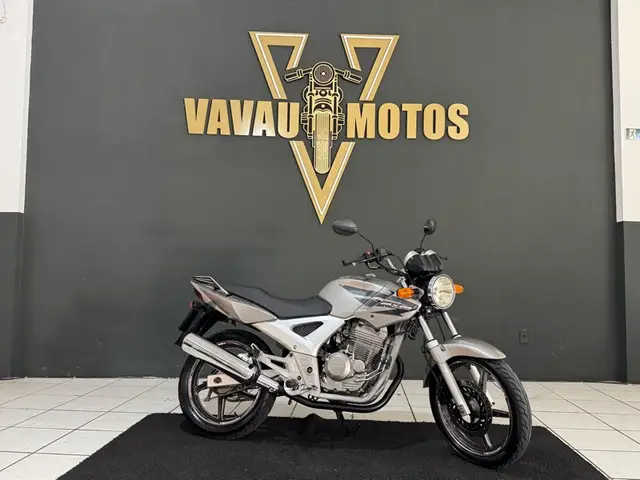 Moto Honda CBX 250 2006 Twister