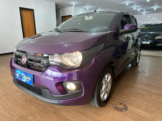 Carro Fiat Mobi 2017 FireFly Drive 1.0 (Flex)