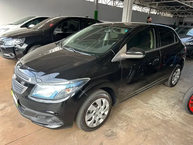 Carro Chevrolet Onix 2014 1.4 LT SPE/4