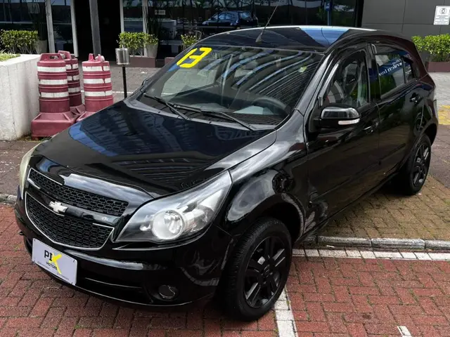 Carro Chevrolet Agile 2013 LTZ 1.4 8V (Flex)
