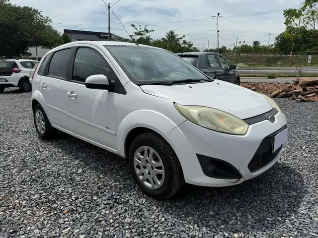 Carro Ford Fiesta Sedan 2014 S 1.0 Rocam (Flex)