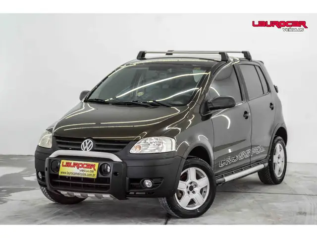 Carro Volkswagen CrossFox 2006 1.6 (Flex)
