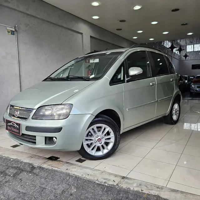 Carro Fiat Idea 2010 ELX 1.4 (Flex)