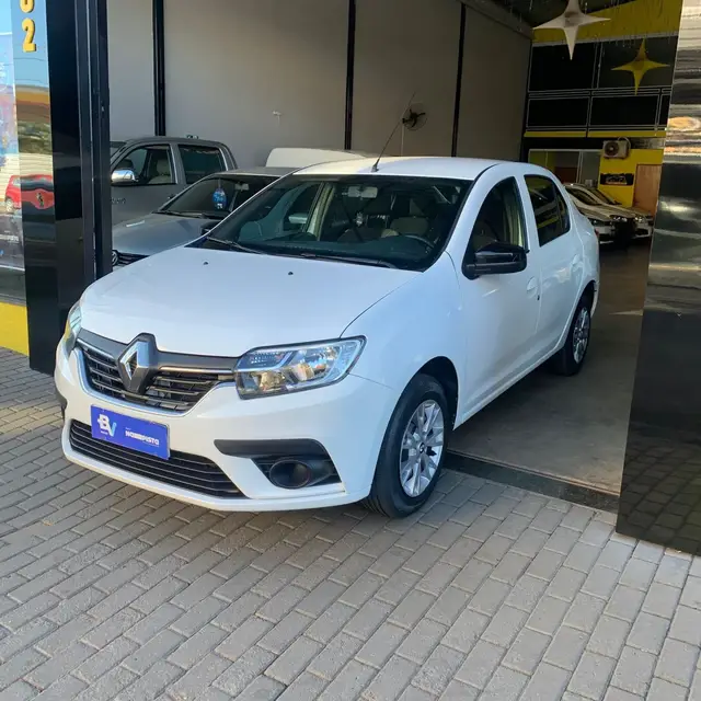 Carro Renault Logan 2024 Zen 1.0