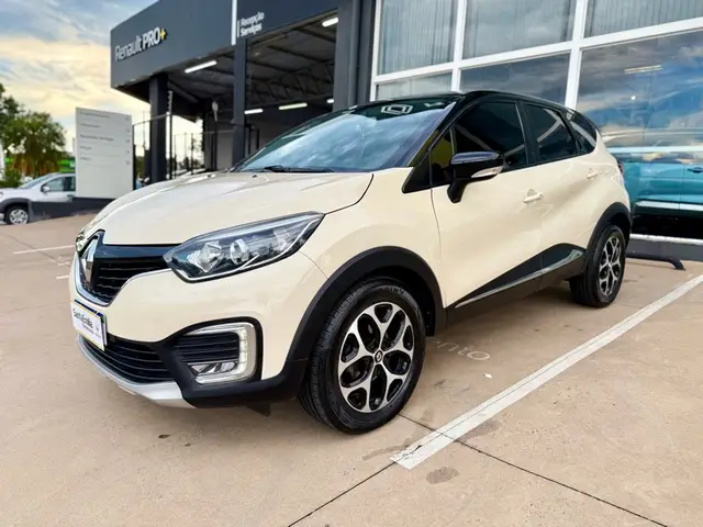 Carro Renault Captur 2018 Intense 2.0 16v (Aut) (Flex)