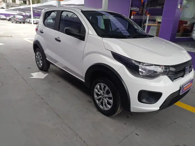 Carro Fiat Mobi 2024 Like 1.0 (Flex)