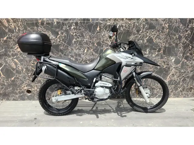 Moto Honda XRE 300 2018 (Flex)