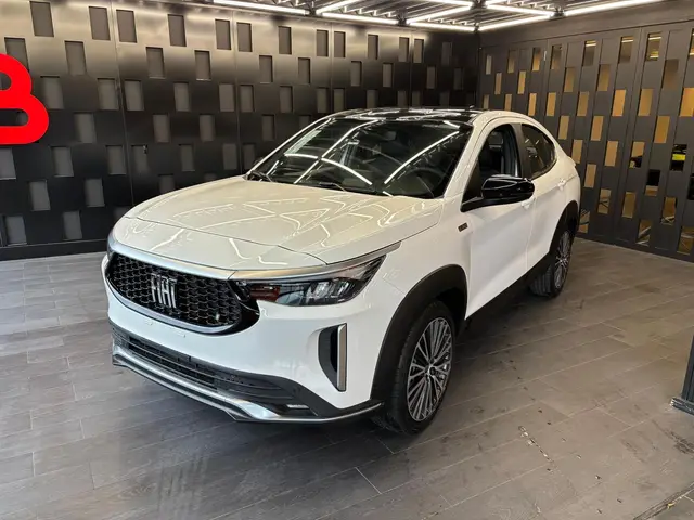Carro Fiat Fastback 2025 Limited Edition