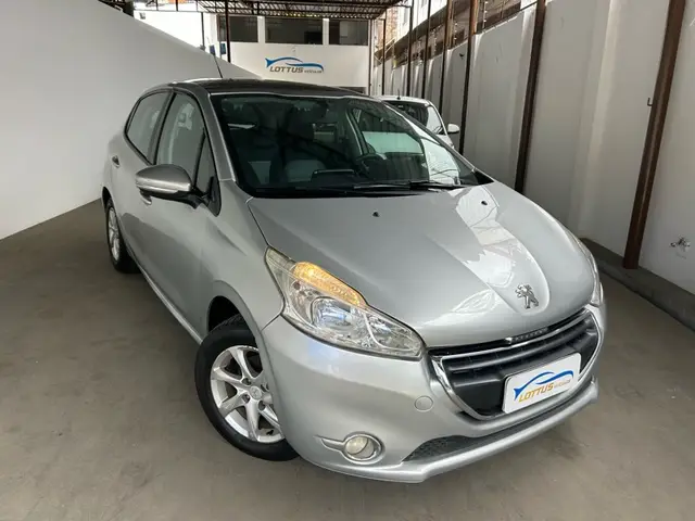 Carro Peugeot 208 2015 Allure 1.5 8V (Flex)