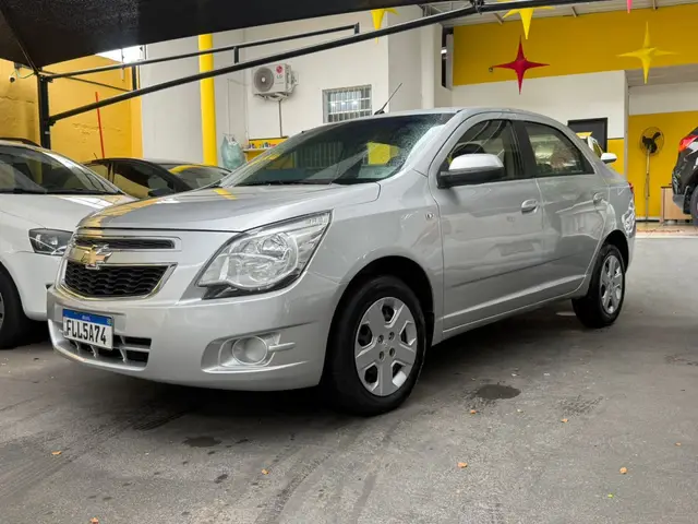 Carro Chevrolet Cobalt 2014 LT 1.8 8V (Flex)