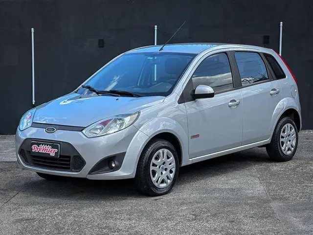 Carro Ford Fiesta Hatch 2013 SE Rocam 1.6 (Flex)