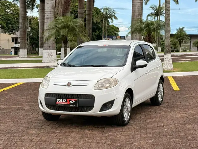 Carro Fiat Palio 2012 Attractive 1.0 8V (Flex)