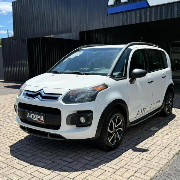 Carro Citroën Aircross 2017 1.5 8V Live (Flex)