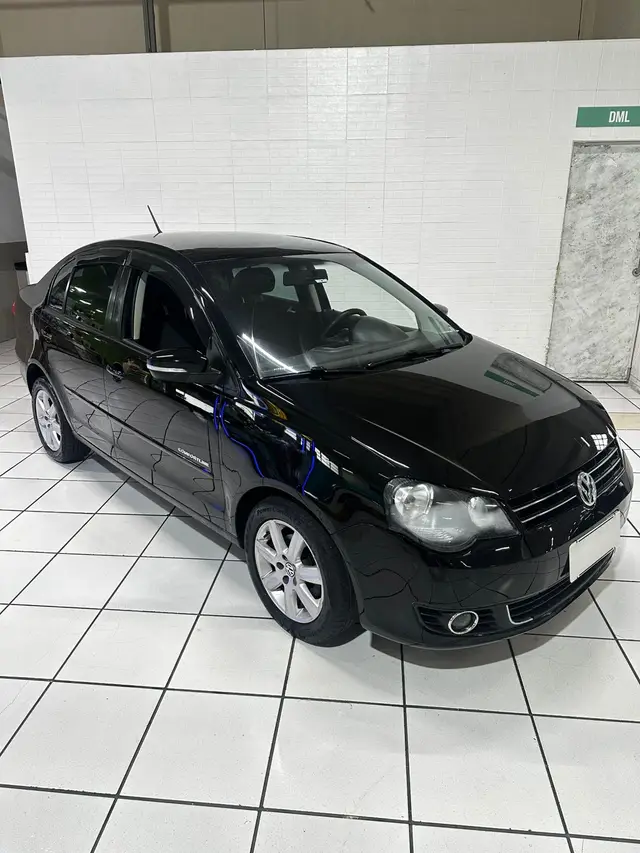 Carro Volkswagen Polo Sedan 2012 Comfortline 1.6 8V (Flex)