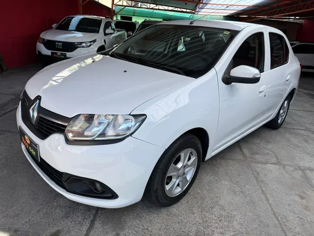 Carro Renault Logan 2015 Dynamique 1.6 8V