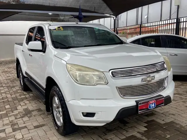 Carro Chevrolet S10 Cabine Dupla 2014 S10 2.4 LT 4x2 (Cab Dupla) (Flex)
