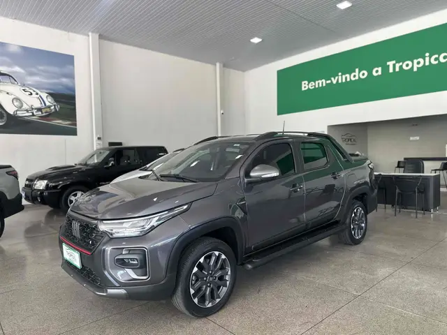 Carro Fiat Strada 2025 Ultra 1.0 Turbo