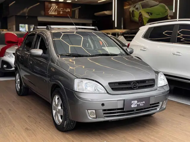 Carro Chevrolet Corsa Sedan 2005 Joy 1.8 (Flex)