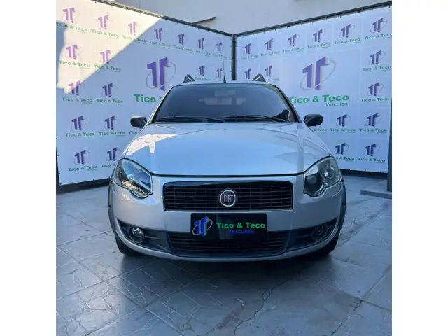 Carro Fiat Palio Weekend 2010 Trekking 1.4 8V (Flex)