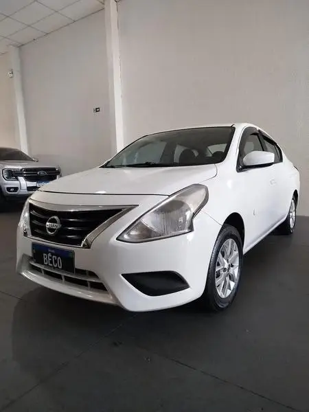 Carro Nissan Versa 2016 1.0 12V S (Flex)