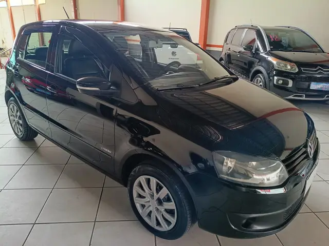 Carro Volkswagen Fox 2013 1.6 VHT (Flex)