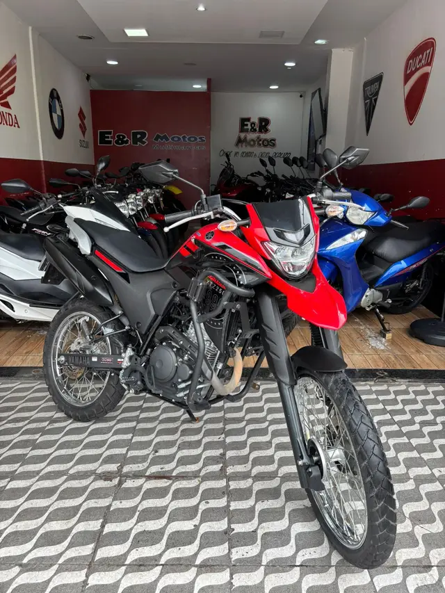 Moto Yamaha XTZ 250 Lander 2024 ABS