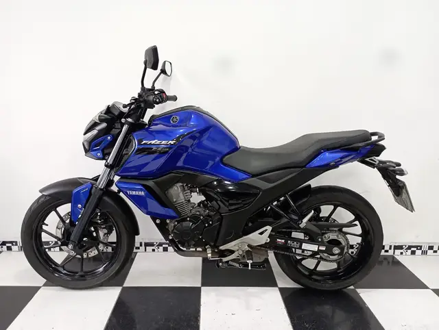 Moto Yamaha Fazer FZ15 2024 ABS
