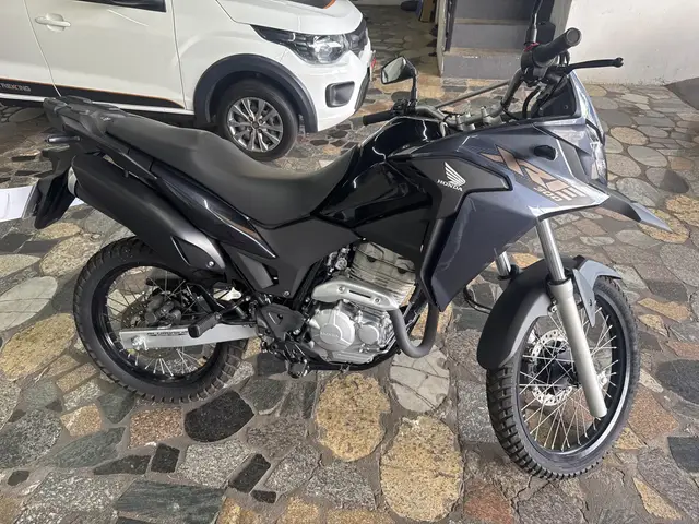Moto Honda XRE 300 2023 ABS
