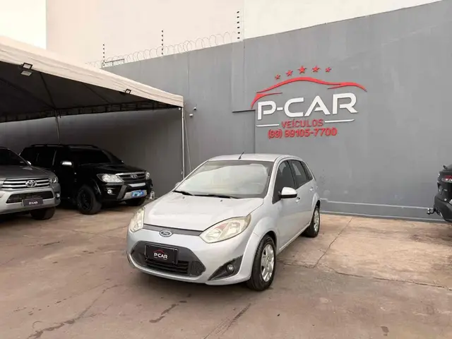 Carro Ford Fiesta Sedan 2013 SE 1.6 Rocam (Flex)