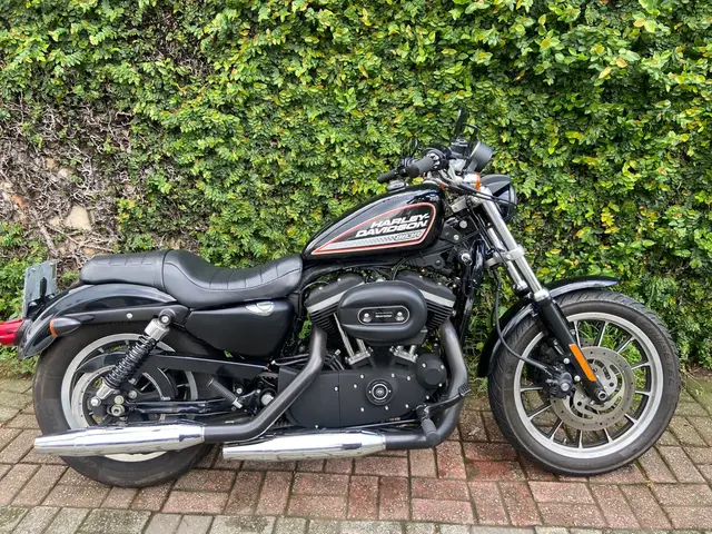 Moto Harley-Davidson Sportster XL 883 2008 Roadster