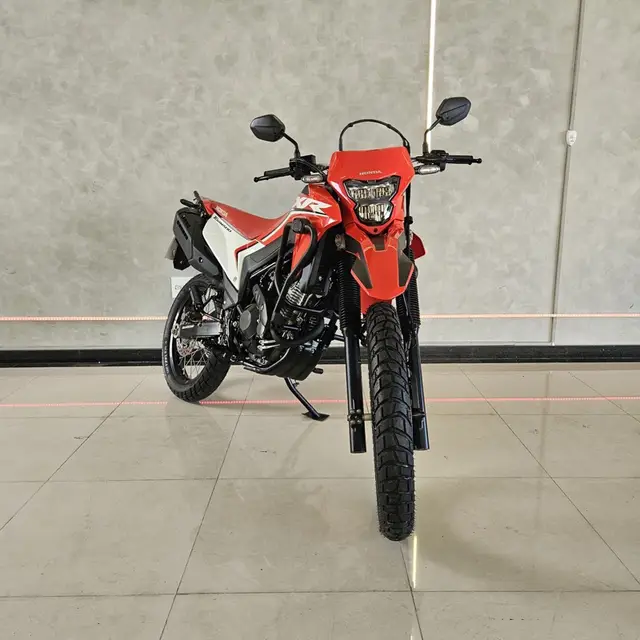 Moto Honda XR 300L 2025 Tornado