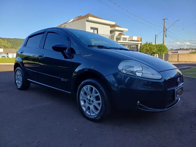 Carro Fiat Punto 2010 ELX 1.4 (Flex)