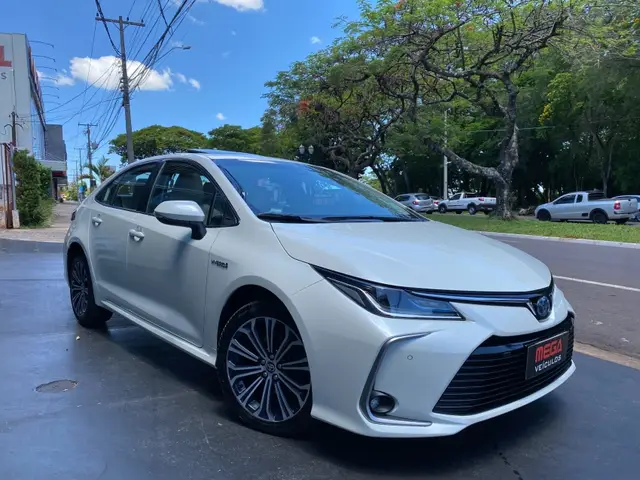 Carro Toyota Corolla 2020 1.8  HYBRID FLEX ALTIS PREMIUM CVT