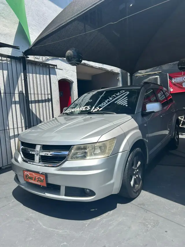 Carro Dodge Journey 2010 SE 2.7 V6