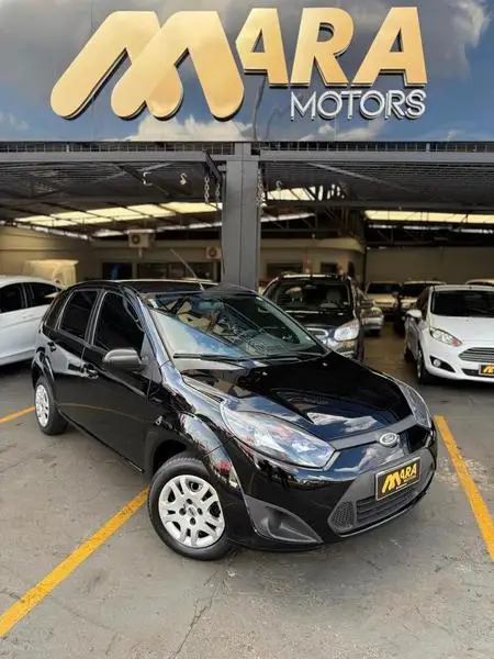 Carro Ford Fiesta Hatch 2014 SE 1.0 RoCam (Flex)