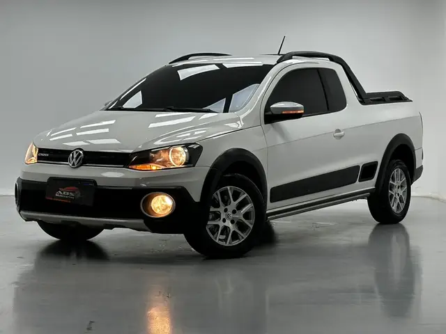Carro Volkswagen Saveiro 2016 Cross 1.6 16v MSI CE (Flex)