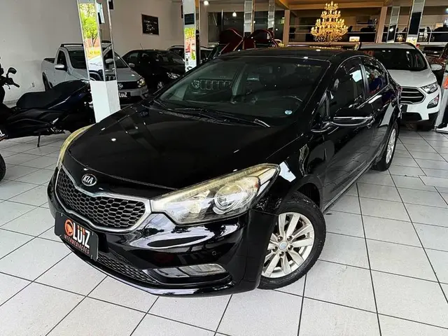 Carro Kia Cerato 2014 1.6 16V (Flex)