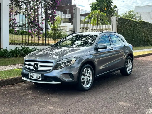 Carro Mercedes-Benz GLA 200 2016 GLA 200 1.6 Style