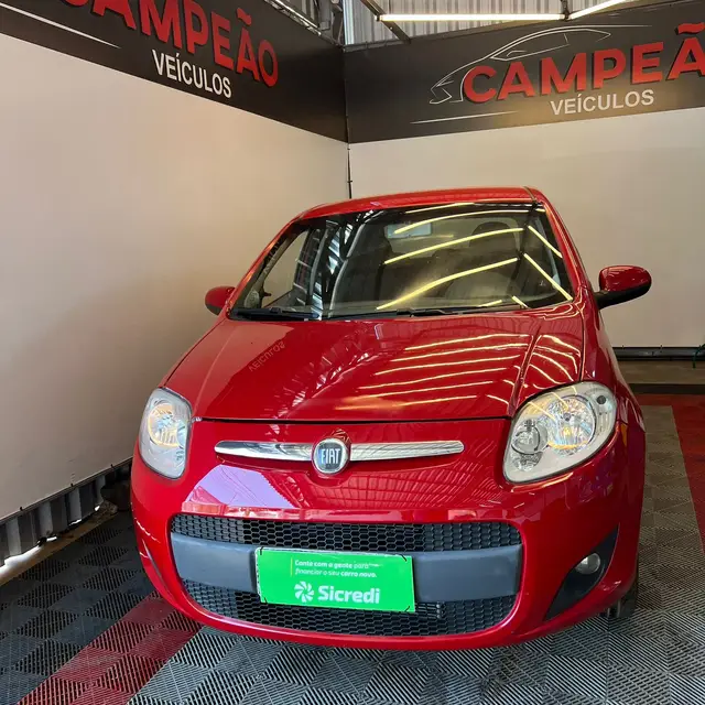 Carro Fiat Palio 2013 Attractive 1.0 8V (Flex)