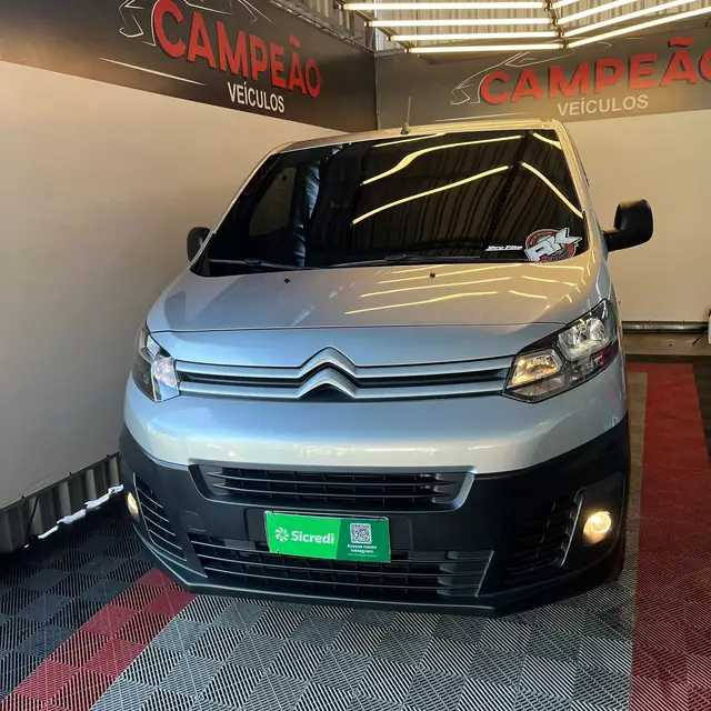 Carro Citroën Jumpy 2023 1.5 Turbo Diesel