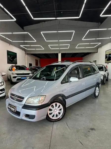 Carro Chevrolet Zafira 2005 2.0 (Flex)