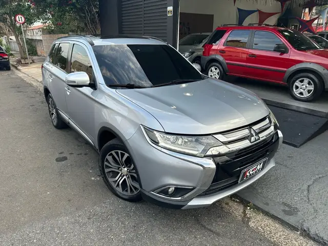Carro Mitsubishi Outlander 2016 2.0 16V CVT