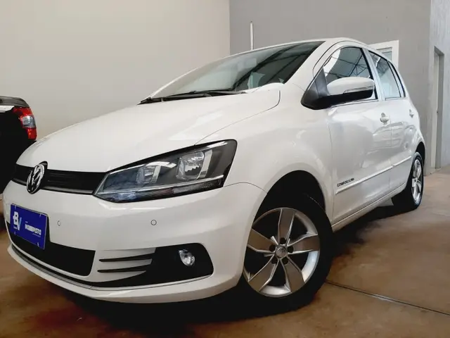 Carro Volkswagen Fox 2017 1.6 MSI Comfortline (Flex)