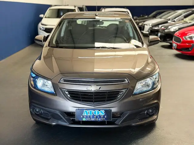Carro Chevrolet Onix 2014 1.4 LT SPE/4