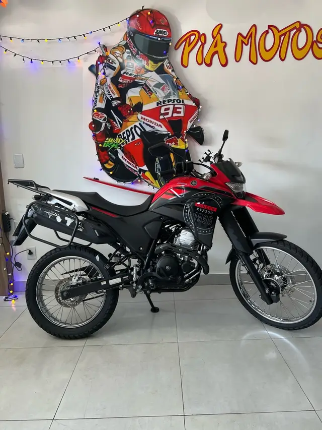 Moto Yamaha XTZ 250 Lander 2023 ABS