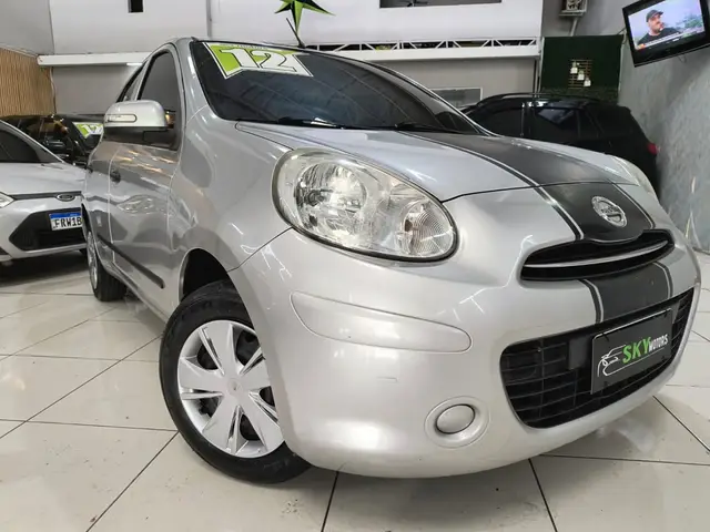 Carro Nissan March 2012 1.0 16V (Flex)