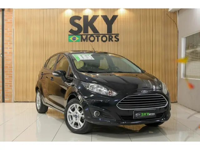 Carro Ford New Fiesta Sedan 2016 1.6 SE PowerShift (Flex)