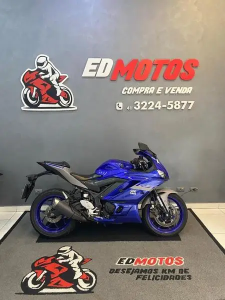 Moto Yamaha YZF R3 2022 (ABS)